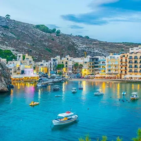 Apartment Cosy 2br With Private Balcony In By 360 Estates Xlendi