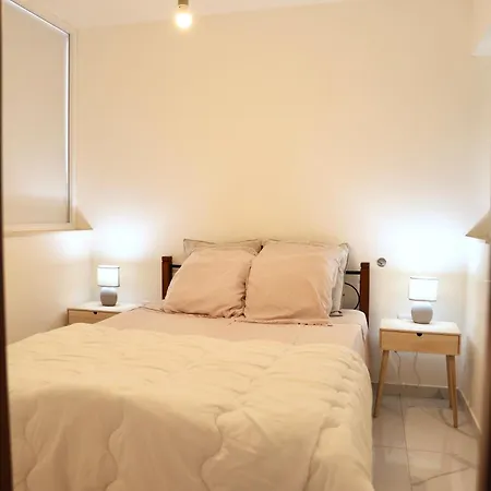 Cosy 2br With Private Balcony In By 360 Estates Apartment *