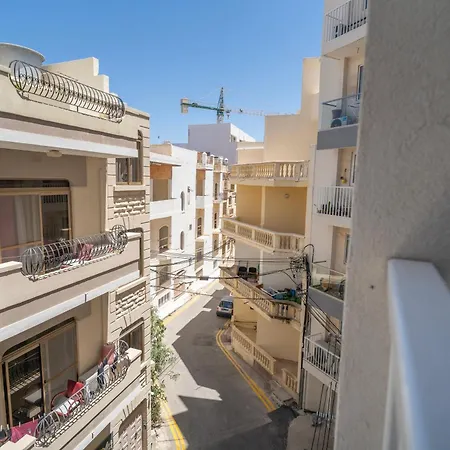 Cosy 2br With Private Balcony In By 360 Estates * Xlendi